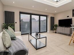 The Cloud House @ Upton by Chester 