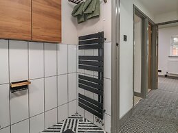 The Cloud House @ Upton by Chester 