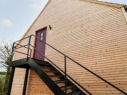 Bears Court The Flat