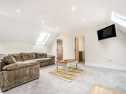 Bears Court The Flat