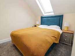 Bears Court The Flat