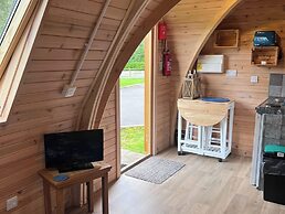 Lakeside Pods - Pets Welcome