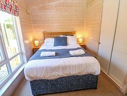 Dovestone Luxury Lodges - Pets Welcome
