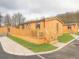 8 Indians Head Lodge