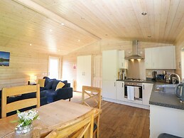 Dovestone Luxury Lodges - pet Free