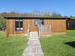 Dovestone Luxury Lodges - pet Free