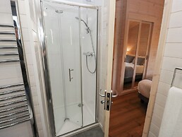 14 Trinnacle Rock Lodge