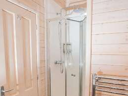 4 Isle of Skye Lodge