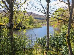 Dovestone Luxury Lodges - pet Free
