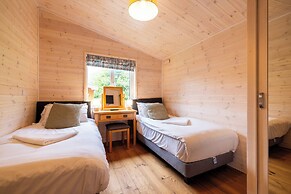 12 Green Clough Lodge