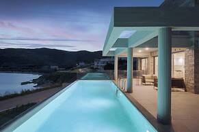 Luxurious Seafront Villa Karystos