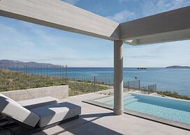Luxurious Seafront Villa Karystos