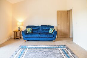 Bears Court North Barn 7