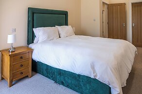 Bears Court North Barn 7