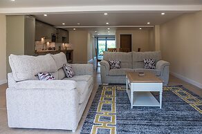 Bears Court North Barn 7