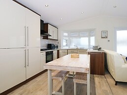 Un Diwrnod The Warren T22