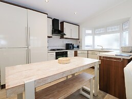 Un Diwrnod The Warren T22