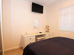 Un Diwrnod The Warren T22