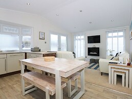 Un Diwrnod The Warren T22