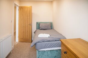 Bears Court North Barn 6