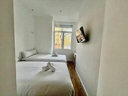 Hostal Bernabeu
