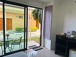 3 Tigers Resort & Hostel