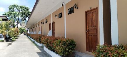 3 Tigers Resort & Hostel