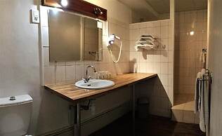 NOUVEL HOTEL