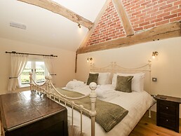 Evenjobb Court Farmhouse