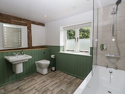 Evenjobb Court Farmhouse