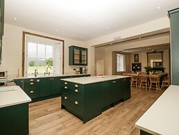 Evenjobb Court Farmhouse