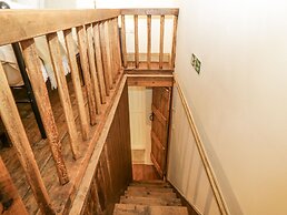 Evenjobb Court Farmhouse