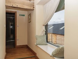 Evenjobb Court Farmhouse