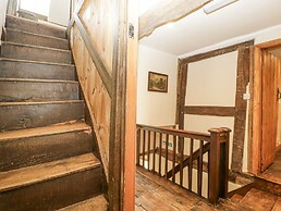 Evenjobb Court Farmhouse