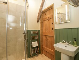 Evenjobb Court Farmhouse