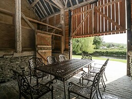 Evenjobb Court Farmhouse