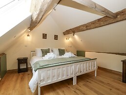 Evenjobb Court Farmhouse