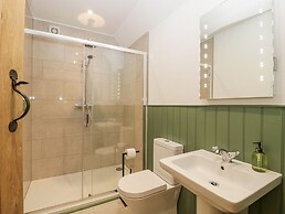 Evenjobb Court Farmhouse