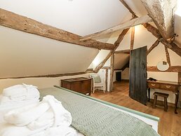 Evenjobb Court Farmhouse