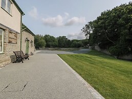 Evenjobb Court Farmhouse