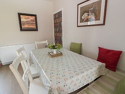 Arthur's Cottage