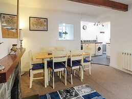 Corner Cottage