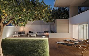 Athena's Lemon Grove Glyfada