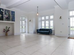 Alston Hall