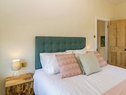 Britannia Crossings Cottage