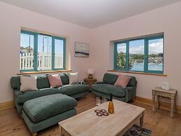 Britannia Crossings Cottage