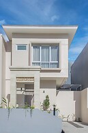 Azura Breeze Villas by Premier Hospitality Asia