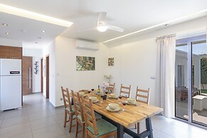 Ayia Napa Satin Villa Svi1