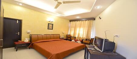 Sandpiper Tourist Resort