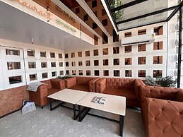 Hotel Soumya Sarovar